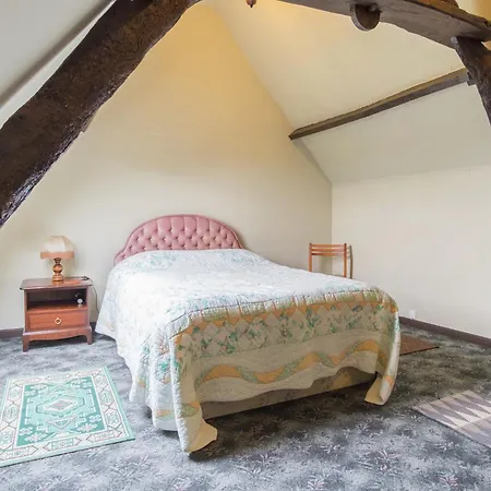 Normandy Countryside * Montaigu-les-Bois