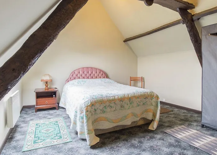 Normandy Countryside * Montaigu-les-Bois